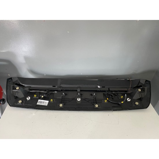 Eleron haion Volvo XC40 2018+ 31488325 39848133
