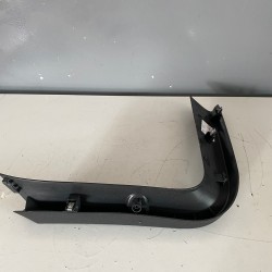 REAR RIGHT SIDE TAILGATE LIFTGATE TRUNK PANEL TRIM VOLVO XC40 2018+ 31462092