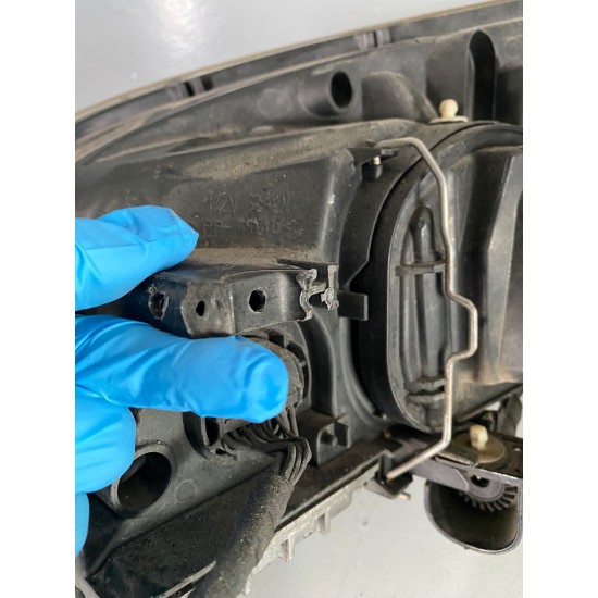 Far Dreapta Xenon Adaptiv Volvo XC60 2008-2017 30763136