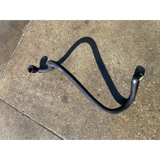 Oil Pipe Volvo S60 S80 V60 V60CC X60 XC70 31319054 Oil Pipe Volvo S60 S80 V60 V60CC X60 XC70 31319054