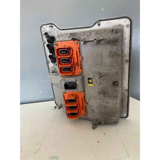 Invertor VOLVO V60 2014-2018 31407320 30659152 36002938 36011384 Invertor VOLVO V60 2014-2018 31407320 30659152 36002938 36011384