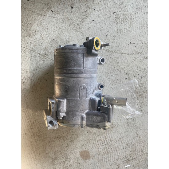 Compressor Volvo V60 D6 Hybrid 2014-2017 36012859 31339298 Compressor Volvo V60 D6 Hybrid 2014-2017 36012859 31339298