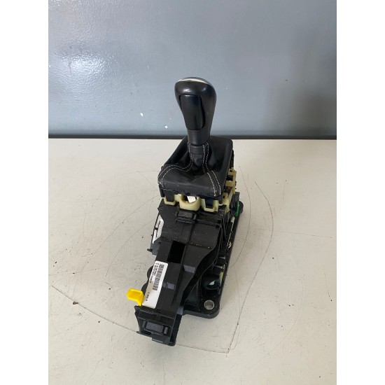 Schimbator de viteze automat Volvo V60 D6 HYBRID 2014+ 31367687 31367486