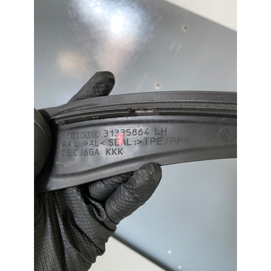 Windshield Left Trim Moulding Volvo S60 V60 2011-2018 31416140 31335864
