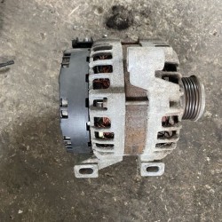 Alternator 2.0 VOLVO S40 V50 31288880 31288879 30773111