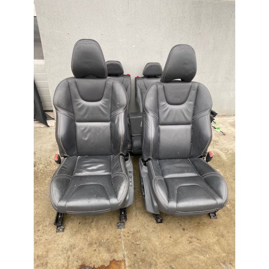 Black leather sport interior VOLVO V60 D6 HYBRID 2014+ 