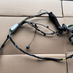 Rear bumper wire harness Volvo V60 31887713, 31489392