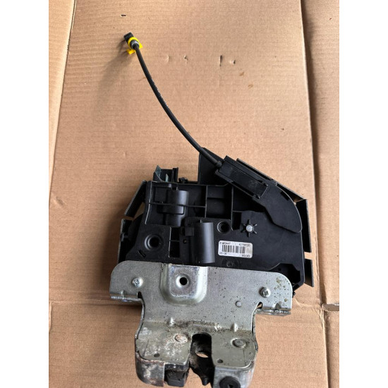 Tailgate lock mechanism Volvo V70 XC70 31253447