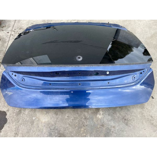 Tailgate VOLVO V40 2012+ 