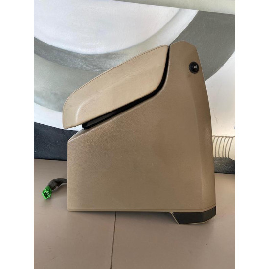 Armrest with rear heated seats VOLVO XC90