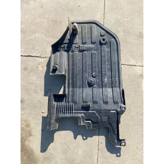 Scut punte spate dreapta Volvo XC90 XC60 2015+ 31353843