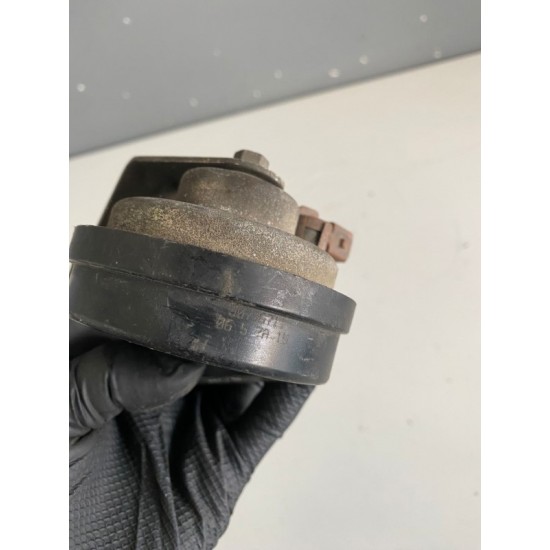 Horn right low frequency VOLVO C30 V50 S40 C70 30796711