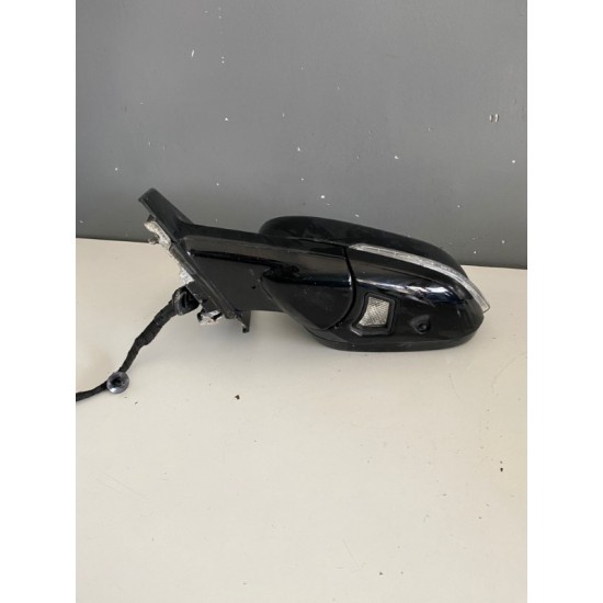 Oglinda stanga rabatabila cu semnalizare led si bec 10 Fire VOLVO V40 2012-2019 31278124