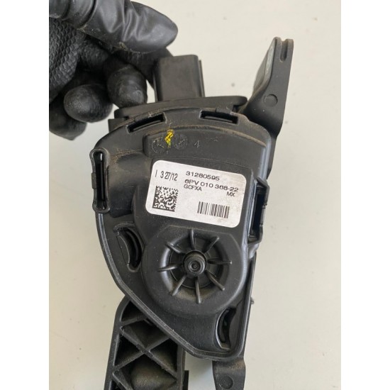 Pedala Acceleratie Volvo V40 2013-2015 31280595