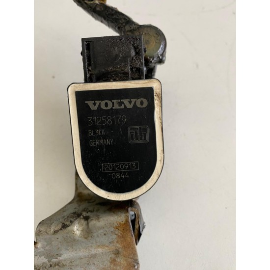 Cantar xenon fata VOLVO V40 31258179 / 31340262