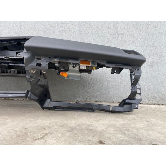 Dashboard panel kit with 2 airbags VOLVO XC60 2012+ 30755622 Dashboard panel kit with 2 airbags VOLVO XC60 2012+ 30755622