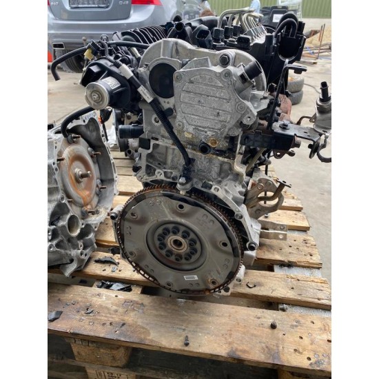 Engine 120.000KM Volvo V40 CROSS COUNTRY 2017 D4204T9 36010065