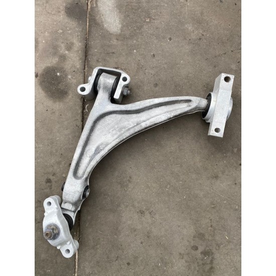 Brat dreapta fata VOLVO XC60 XC90 2016-2023 31658894 32246810 Brat dreapta fata VOLVO XC60 XC90 2016-2023 31658894 32246810