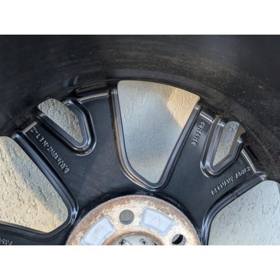 Volvo OEM Wheel 5 double spokes 18" Alloy Rim S60 V60 S90 V90 XC40 XC60 V40 31471482 Volvo OEM Wheel 5 double spokes 18" Alloy Rim S60 V60 S90 V90 XC40 XC60 V40 31471482