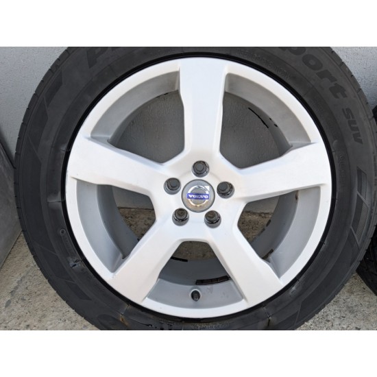 Jante CRATUS R18" Volvo XC60 XC70 S60 V60 S80 V70 V40 S40 V50 C30 C70 31255447 Jante CRATUS R18" Volvo XC60 XC70 S60 V60 S80 V70 V40 S40 V50 C30 C70 31255447
