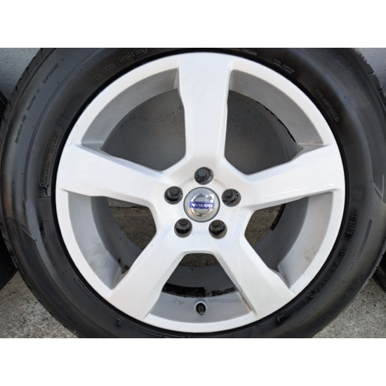 Jante CRATUS R18" Volvo XC60 XC70 S60 V60 S80 V70 V40 S40 V50 C30 C70 31255447 Jante CRATUS R18" Volvo XC60 XC70 S60 V60 S80 V70 V40 S40 V50 C30 C70 31255447