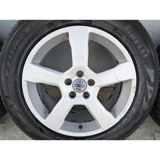 Jante CRATUS R18" Volvo XC60 XC70 S60 V60 S80 V70 V40 S40 V50 C30 C70 31255447 Jante CRATUS R18" Volvo XC60 XC70 S60 V60 S80 V70 V40 S40 V50 C30 C70 31255447