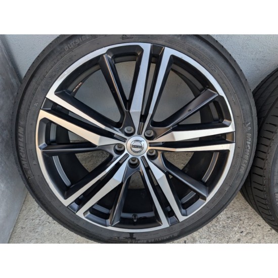 Jante 21" Volvo XC60 XC90 XC40 XC70 S90 V90 S60 anvelope 255/40R21 Michelin 31423854 Jante 21" Volvo XC60 XC90 XC40 XC70 S90 V90 S60 anvelope 255/40R21 Michelin 31423854