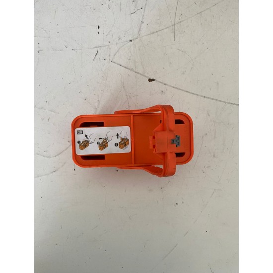 Siguranta baterie VOLVO V60 D6 HYBRID 2014+ P-ASM-001235 30659679