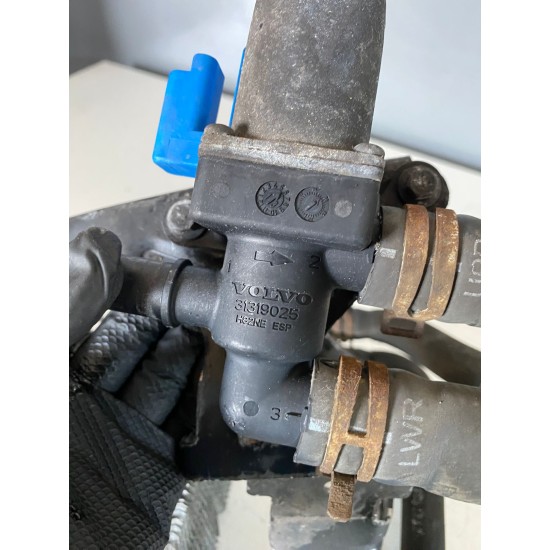 Radiator cooling system battery VOLVO V60 2014-2018 31368221 31319025 31368223 31368222 31338512