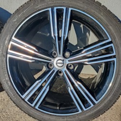 Jante 5 spite duble 19" Volvo XC40 XC60 XC70 XC90 S90 V90 S60 V60 Anvelope 235/40R19 NOKIAN 32143049 