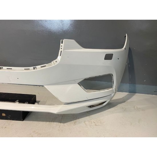 Front bumper without washer holes VOLVO XC60 2018-2021 31425160 