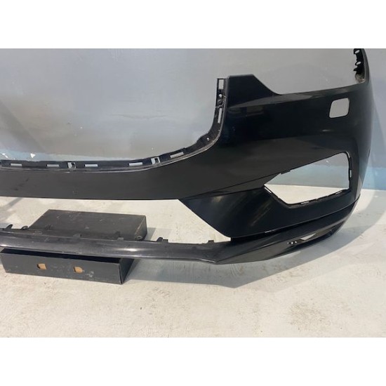 Front bumper with washer holes and 6 sensors Volvo XC60 2018-2021 31425160 