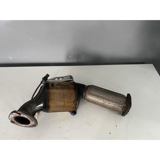 Catalytic converter VOLVO S80 V70 XC70 XC60 30774491 36000742 Catalytic converter VOLVO S80 V70 XC70 XC60 30774491 36000742