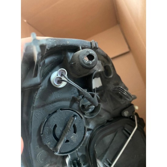 Far Dreapta Xenon Adaptiv Volvo XC60 2008-2017 30763136