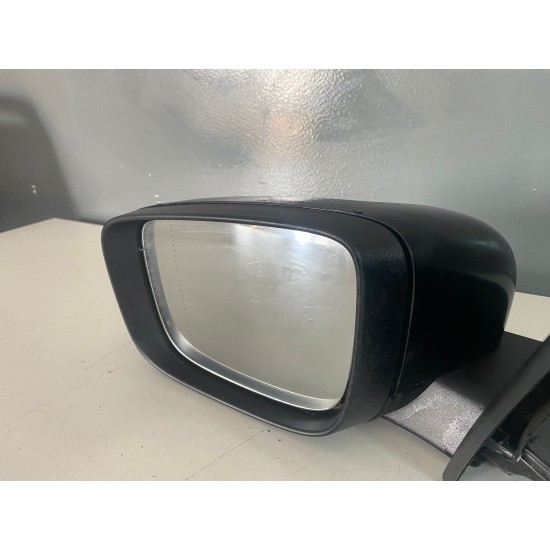 Oglinda stanga electrica cu rabatare si bec 14 fire VOLVO XC60 2009-2017 31297226