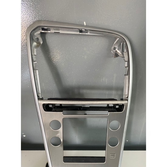 Ornament consola central VOLVO XC60 2009-2017 30791765 30791824 30791765 30791821 6815565