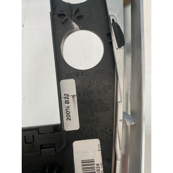 Ornament consola central VOLVO XC60 2009-2017 30791765 30791824 30791765 30791821 6815565