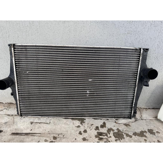 Intercooler radiator Volvo XC90 30741579