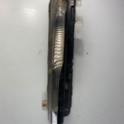 Front Right daylight Volvo V40 2012-2019 31290581