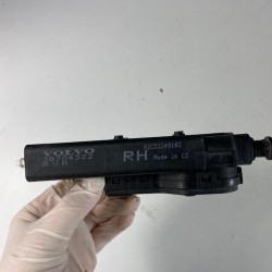 Front right headlight washer Volvo XC60 2009-2013 30784322 31301044