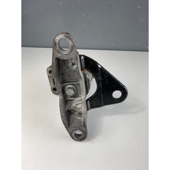 Suport motor dreapta VOLVO S60 V60 S80 V70 31304038