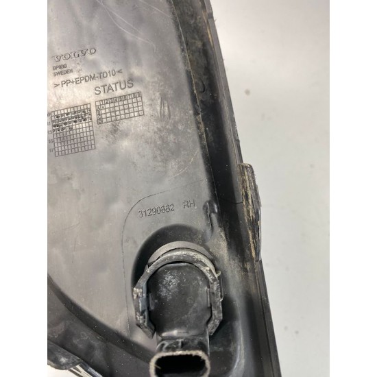 Front right bumper cover Volvo XC60 2008-2014 31290662