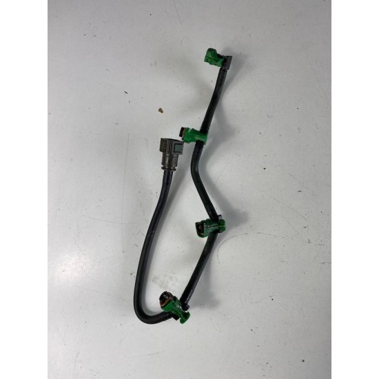 Fuel return pipe hose 1.6 114CP Volvo V40 V50 S40 C30 31355340 1313040 Fuel return pipe hose 1.6 114CP Volvo V40 V50 S40 C30 31355340 1313040