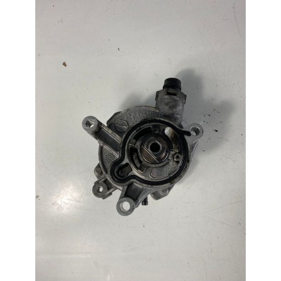 Pompa vacum Volvo V60 V70 XC70 XC60 V40 31258031 31375107 Pompa vacum Volvo V60 V70 XC70 XC60 V40 31258031 31375107