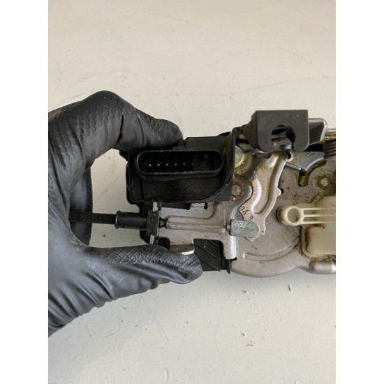 Broasca incuietoare usa fata dreapta Volvo V40 V40CC 31301422 31440390 