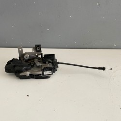 Broasca incuietoare usa stanga spate Volvo V40 V40CC 31440397 