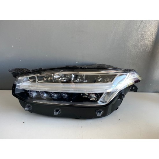 Far stanga LED VOLVO XC90 2015-2017 31656987 Far stanga LED VOLVO XC90 2015-2017 31656987