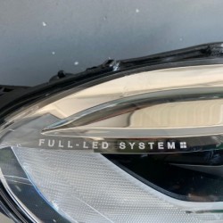 Far dreapta LED LHD VOLVO V40 2019 32228480