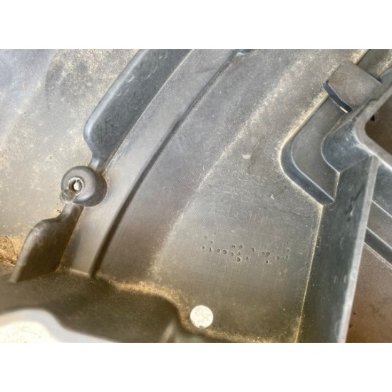 Bara fata fara gauri de spalator si fara senzori Volvo V40 Cross Country 31353310 31383736