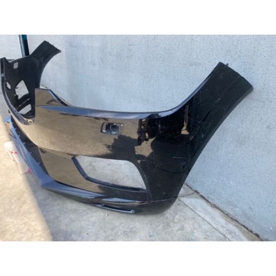 Bara fata cu 4 senzori si gauri de spalator VOLVO XC60 2018-2021 31425160 Bara fata cu 4 senzori si gauri de spalator VOLVO XC60 2018-2021 31425160